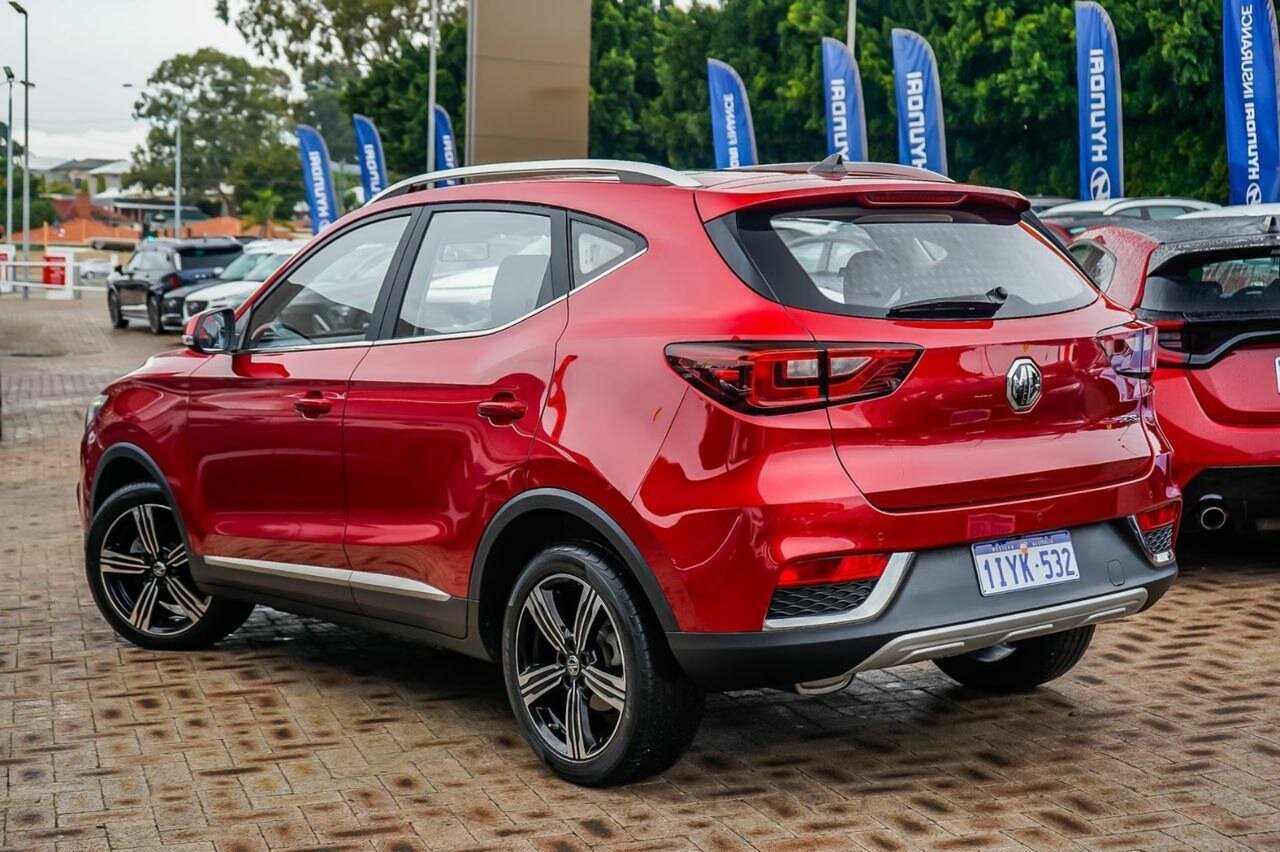MG Zs image 2