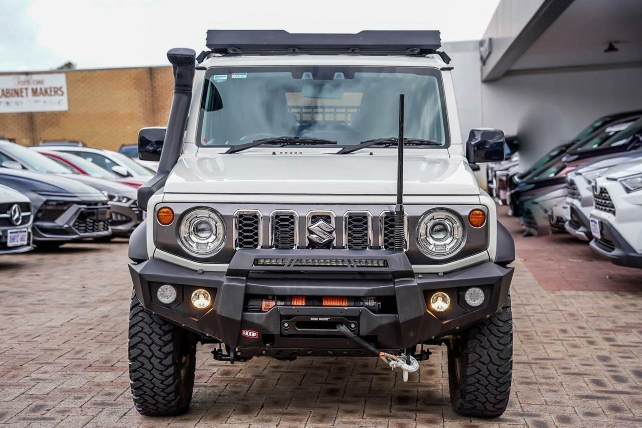 Suzuki Jimny image 4