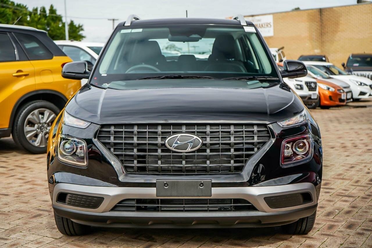 Hyundai Venue image 4