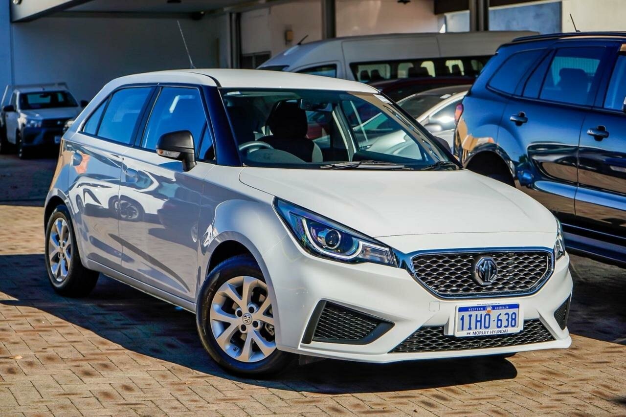 MG Mg3 image 1