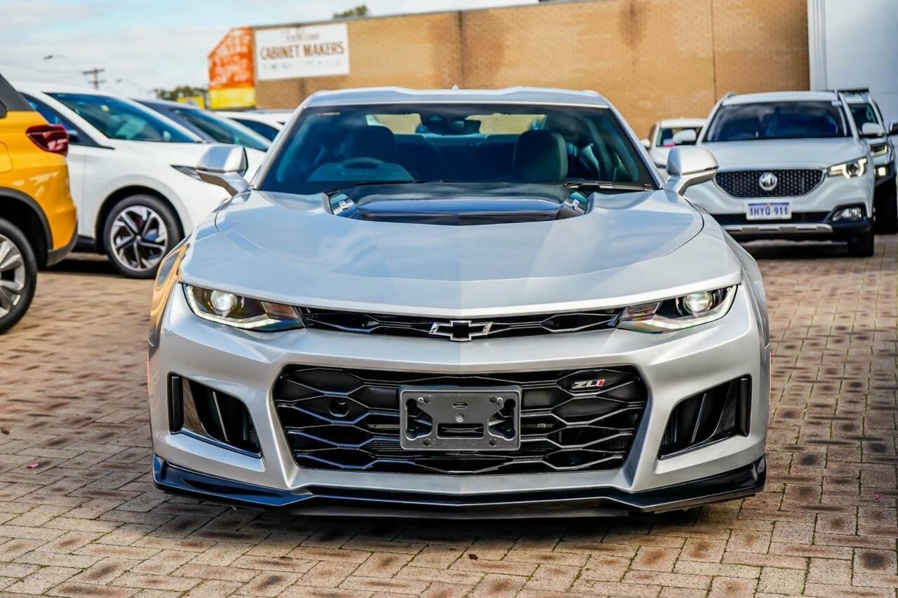 Chevrolet Camaro image 4