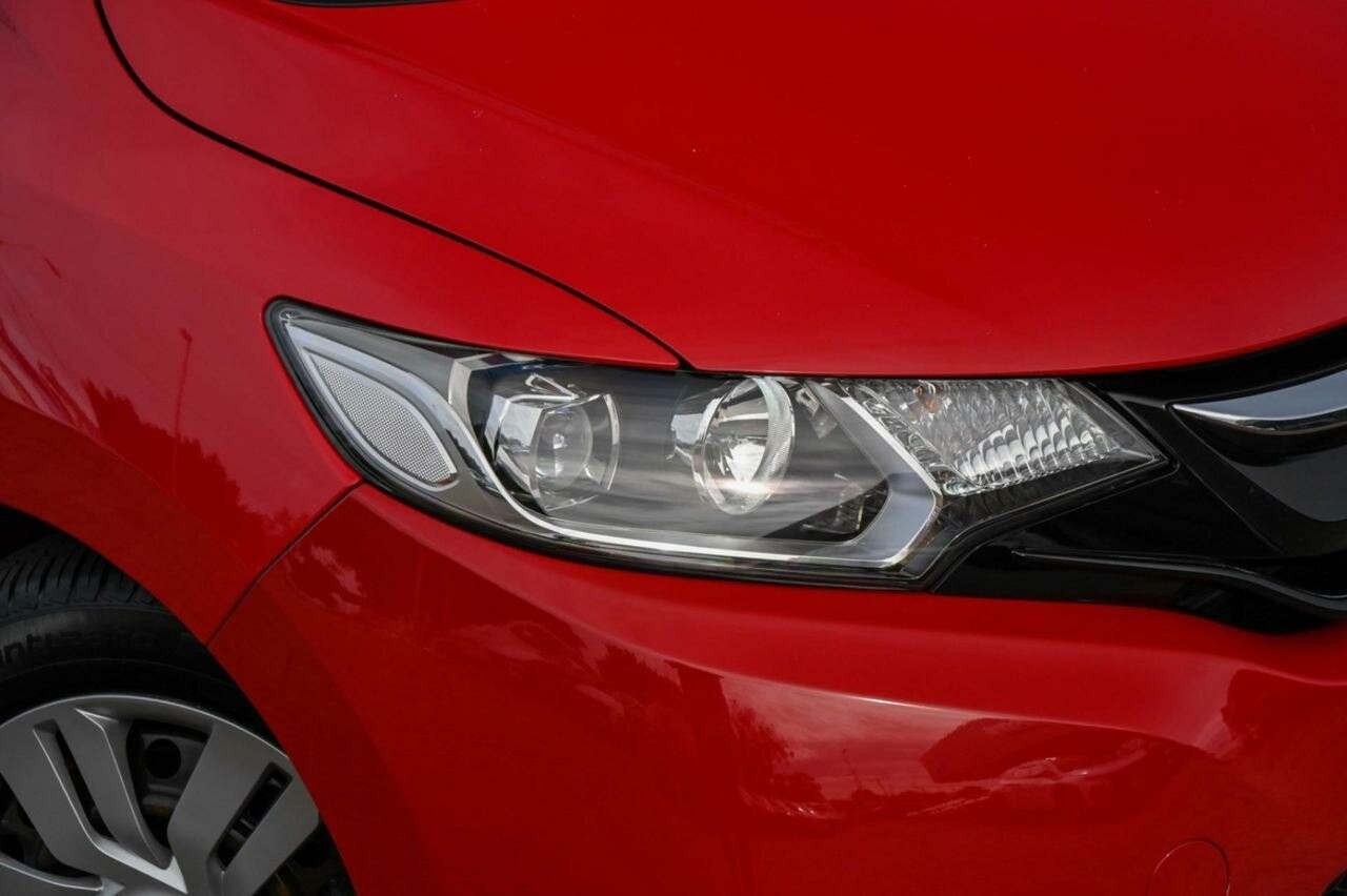 Honda Jazz image 2