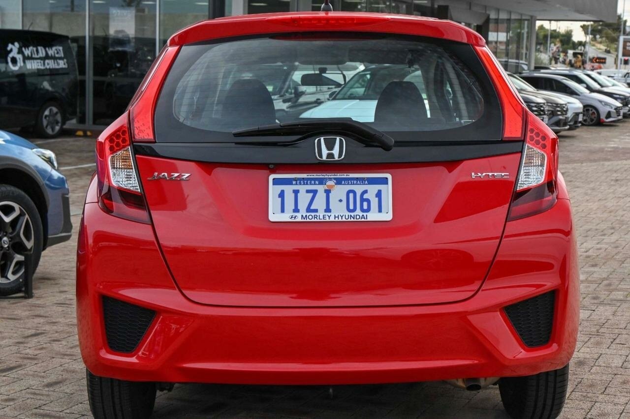 Honda Jazz image 4