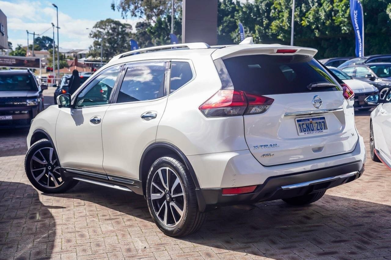 Nissan X-trail image 2