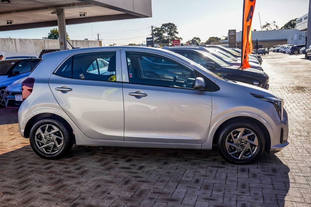 Kia Picanto image 3