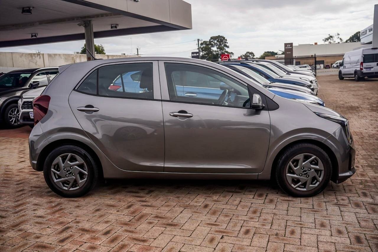 Kia Picanto image 3