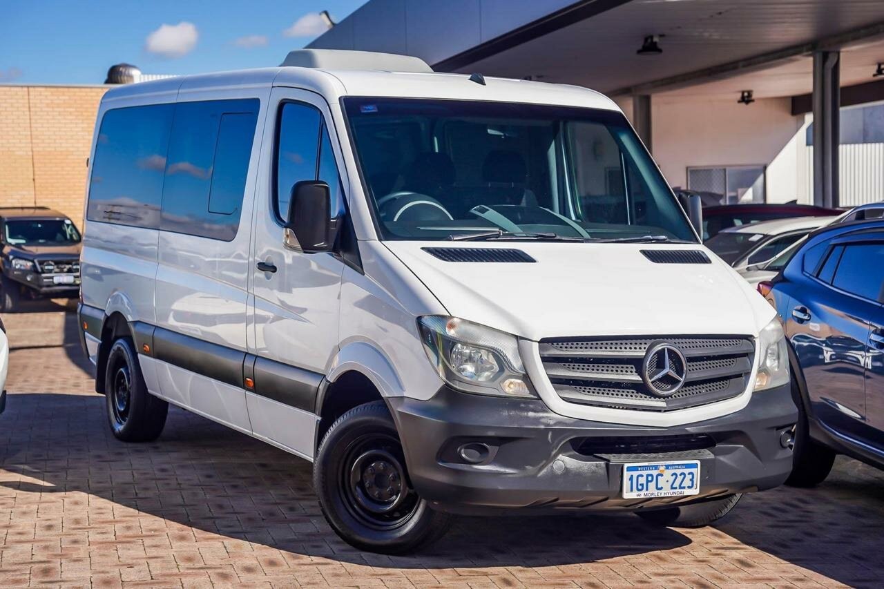 Mercedes Benz Sprinter image 1