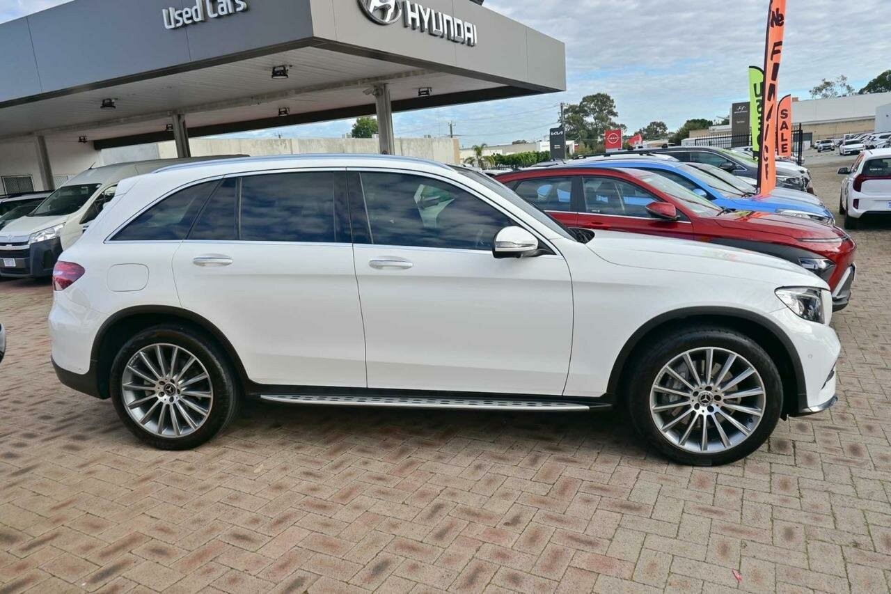 Mercedes Benz Glc-class image 3