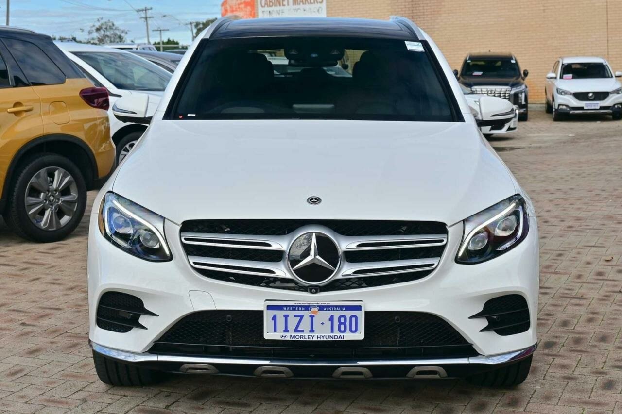 Mercedes Benz Glc-class image 4