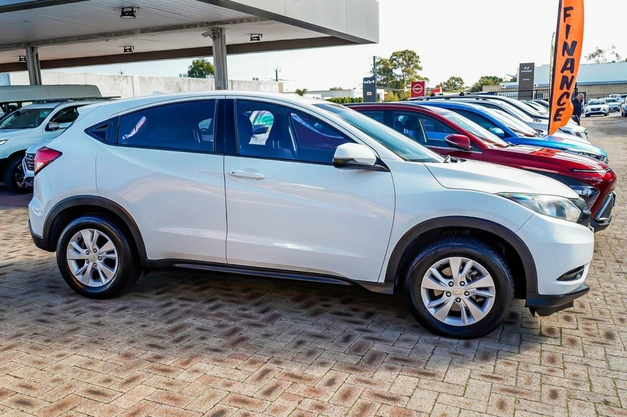 Honda Hr-v image 3
