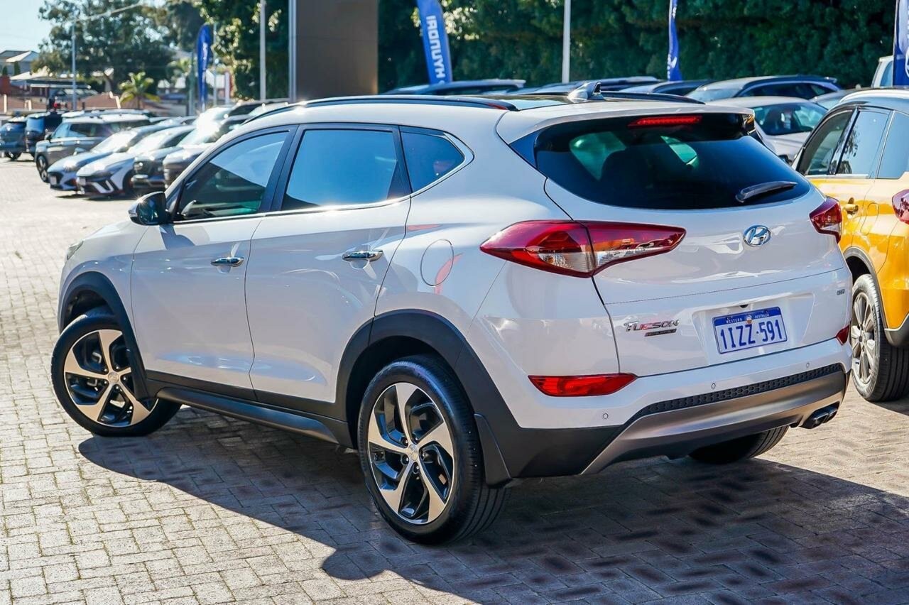 Hyundai Tucson image 2
