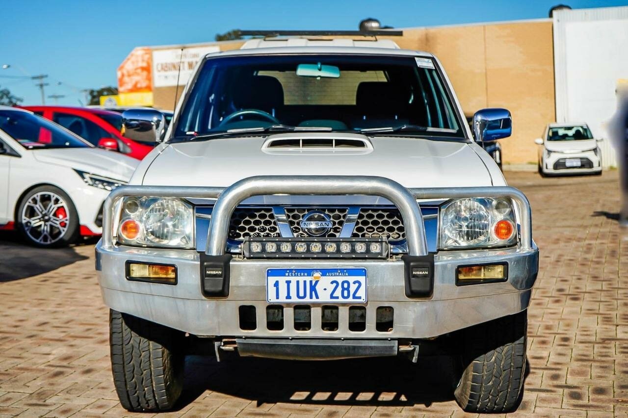 Nissan Navara image 4