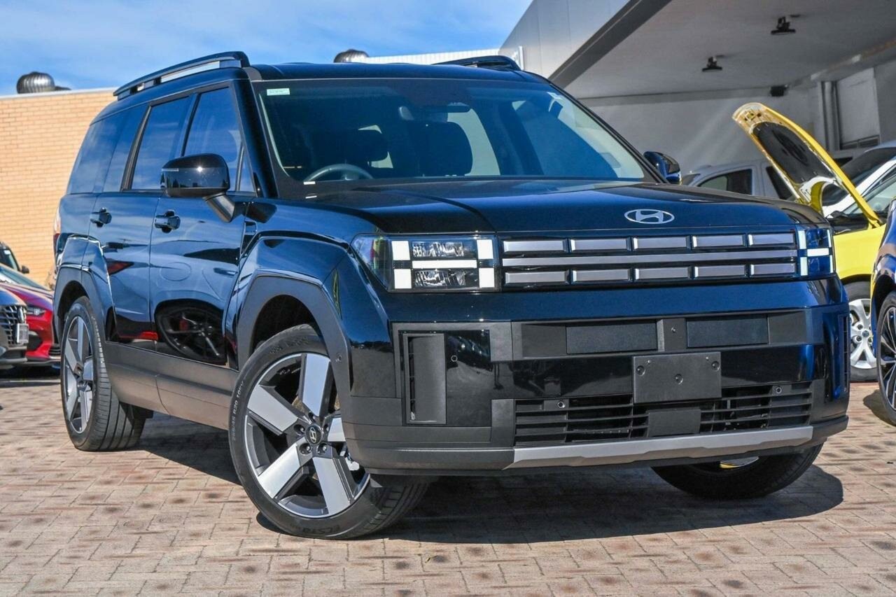 Hyundai Santa Fe image 1