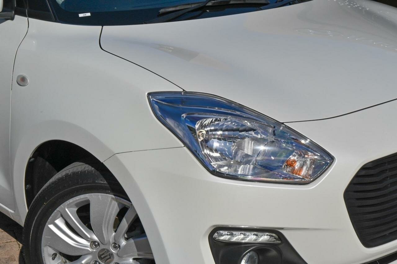 Suzuki Swift image 2