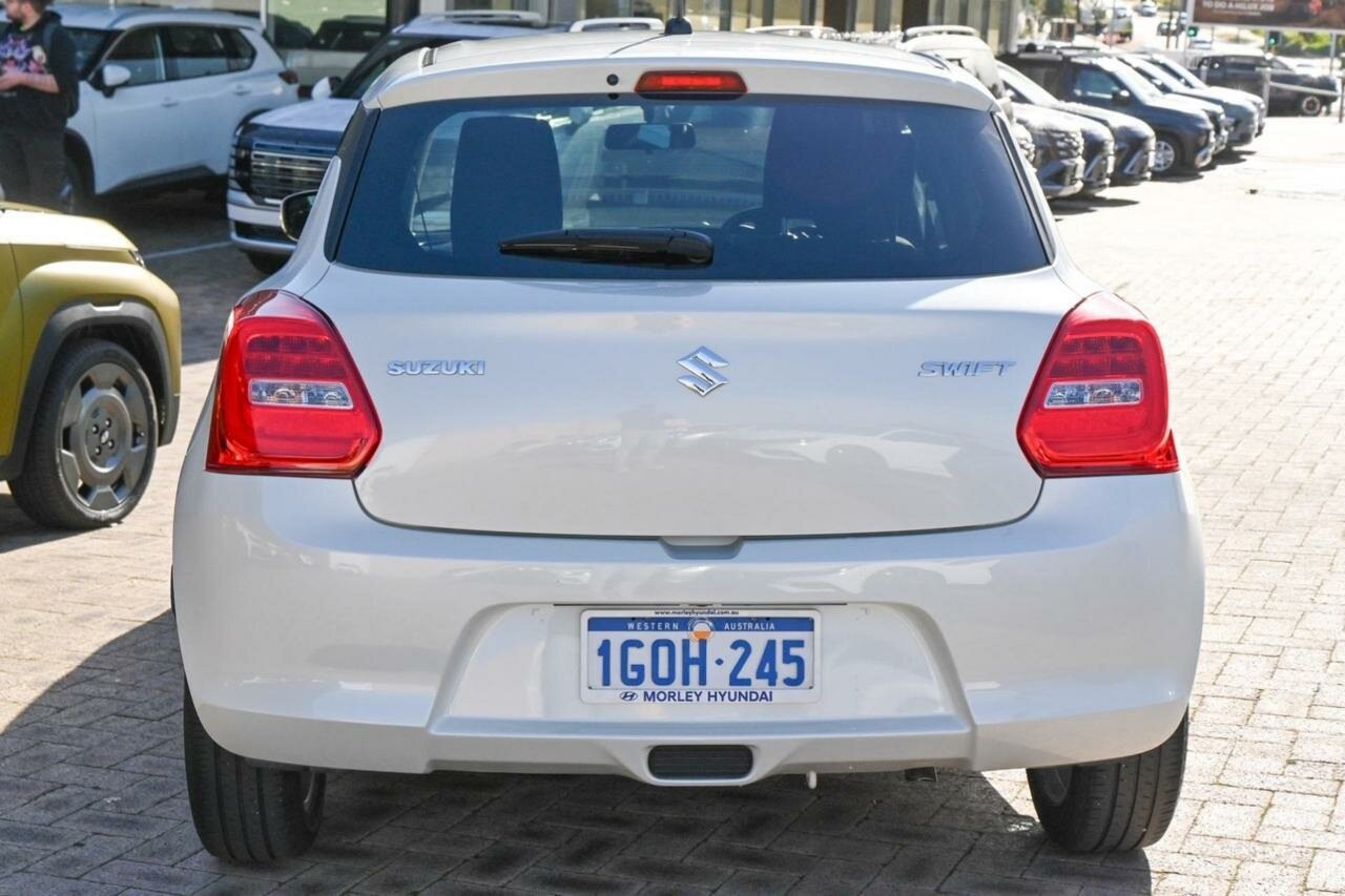 Suzuki Swift image 4