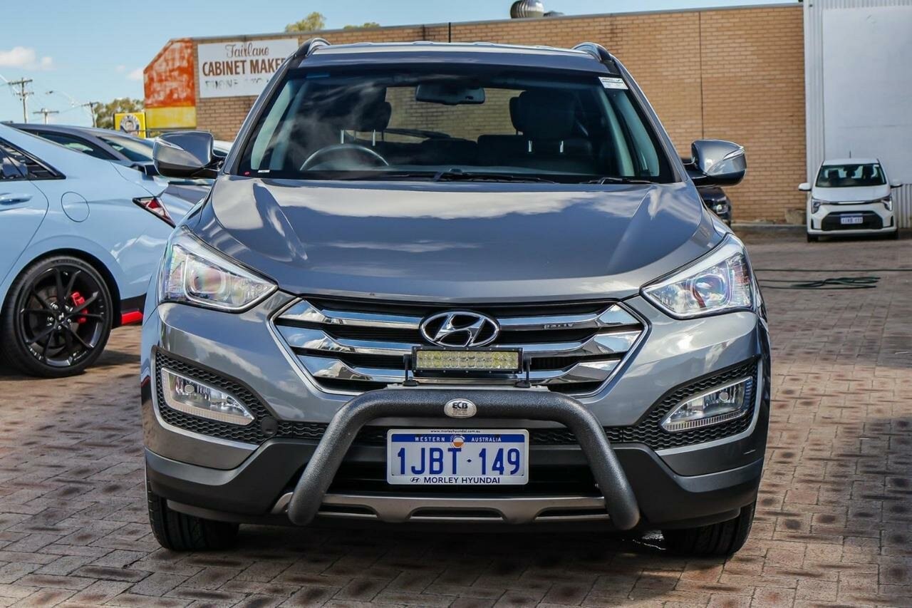 Hyundai Santa Fe image 4