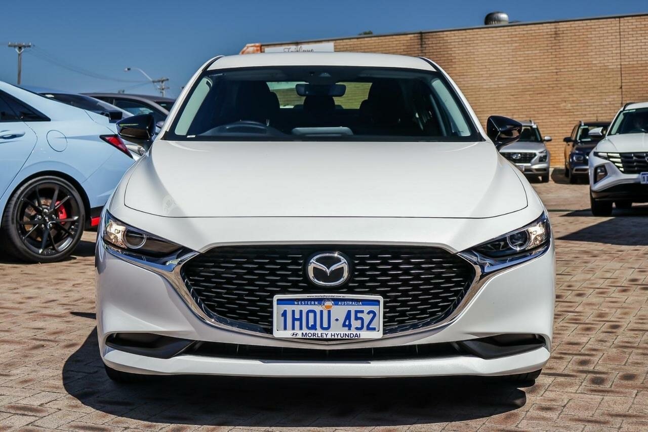 Mazda 3 image 4