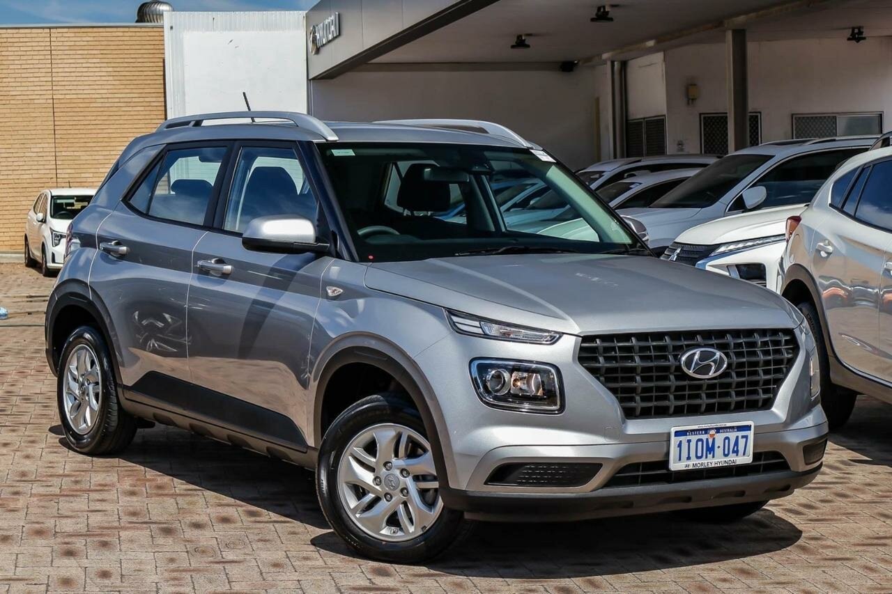 Hyundai Venue image 1