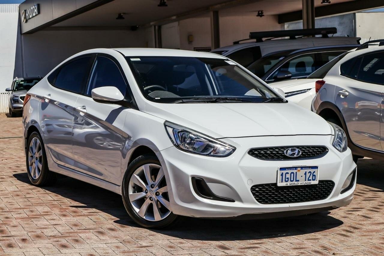 Hyundai Accent image 1