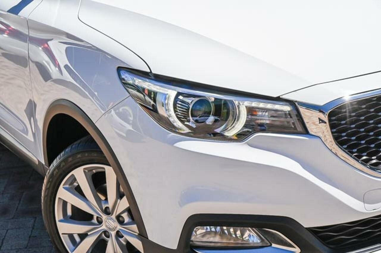 MG Zs image 2