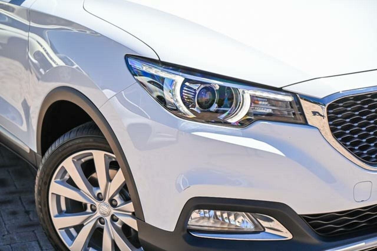 MG Zs image 2