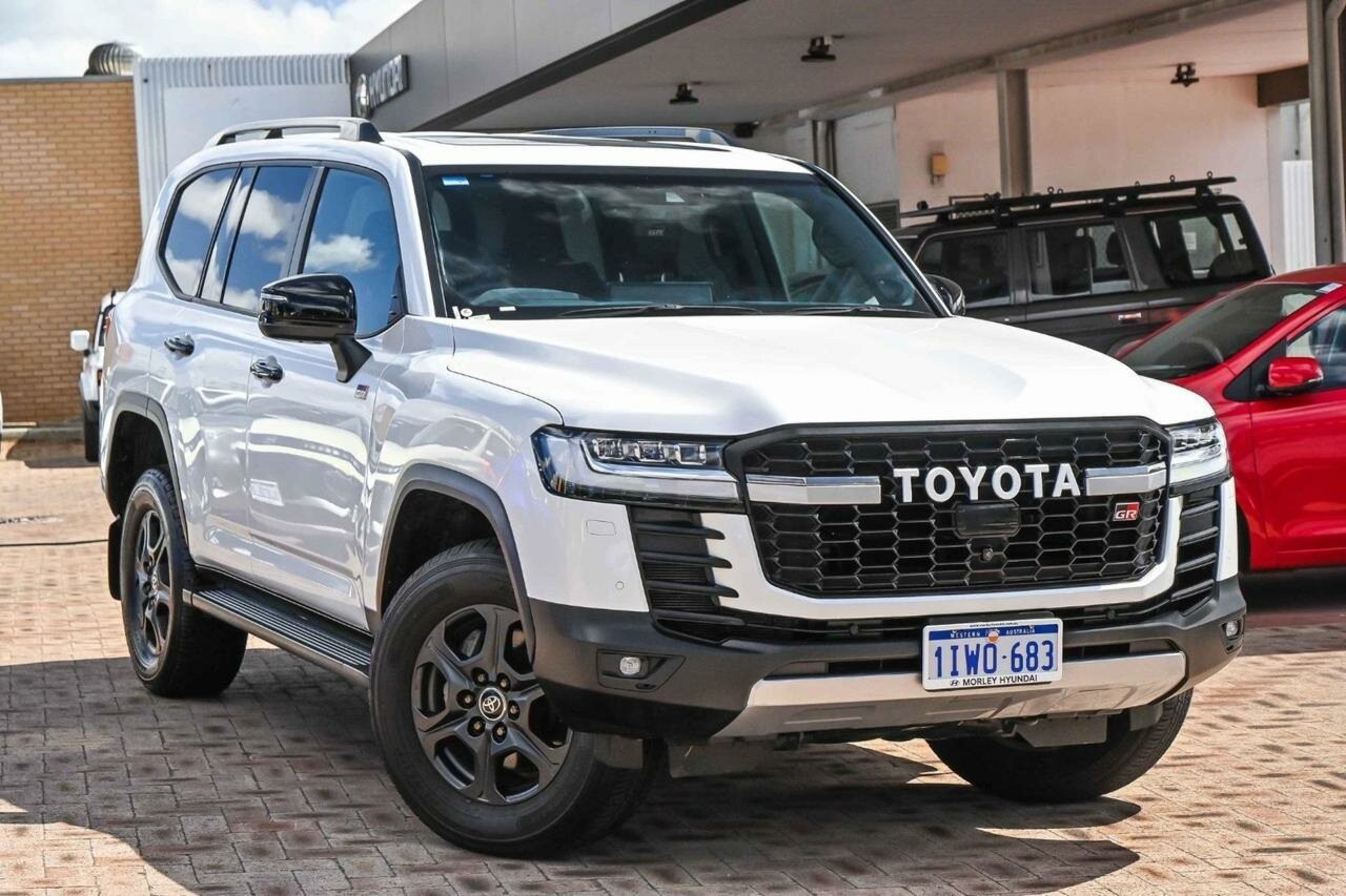 Toyota Landcruiser image 1