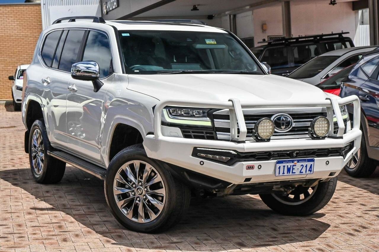 Toyota Landcruiser image 1