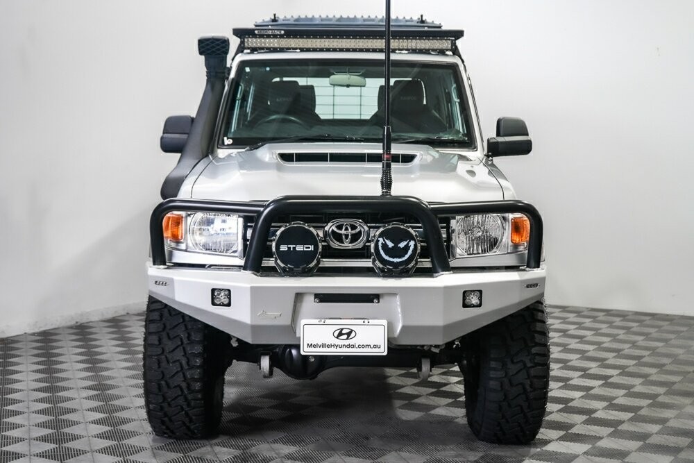 Toyota Landcruiser image 4