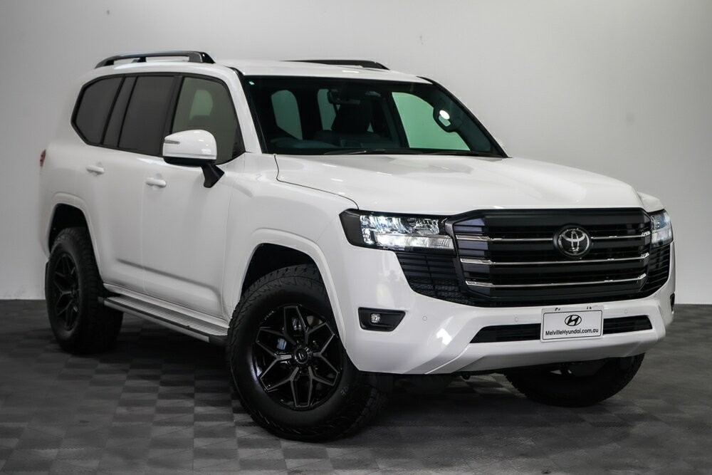 Toyota Landcruiser image 1