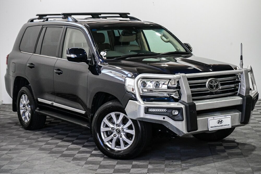 Toyota Landcruiser image 1