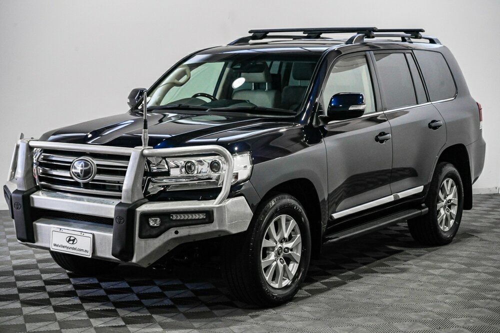 Toyota Landcruiser image 3