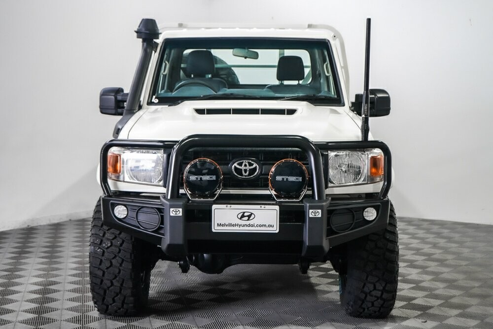 Toyota Landcruiser image 4