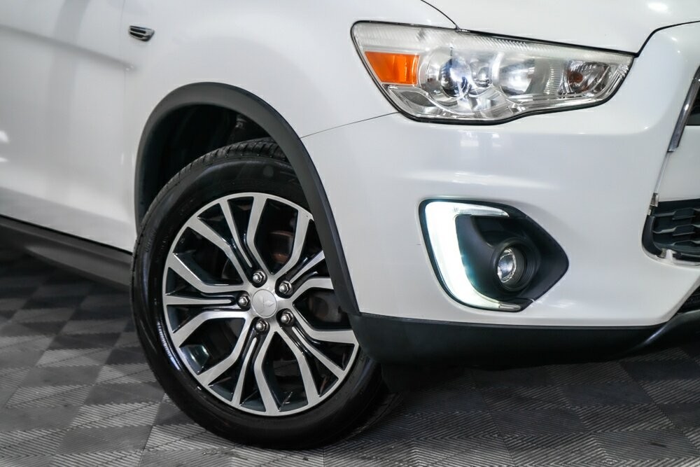 Mitsubishi Asx image 2