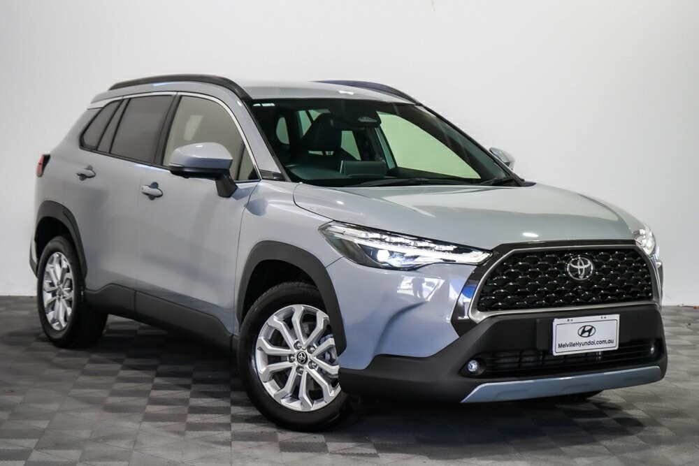 Toyota Corolla Cross image 1