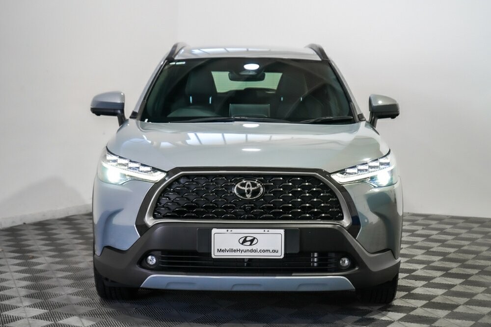 Toyota Corolla Cross image 3