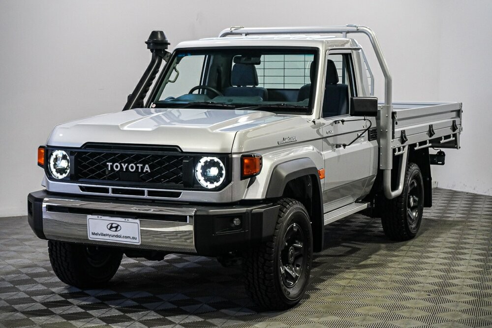 Toyota Landcruiser image 4