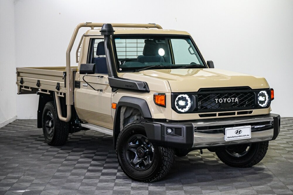 Toyota Landcruiser image 1
