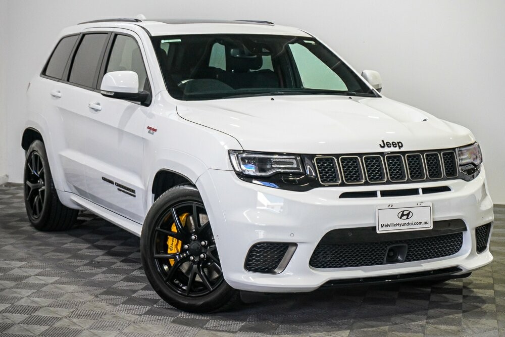 Jeep Grand Cherokee image 1