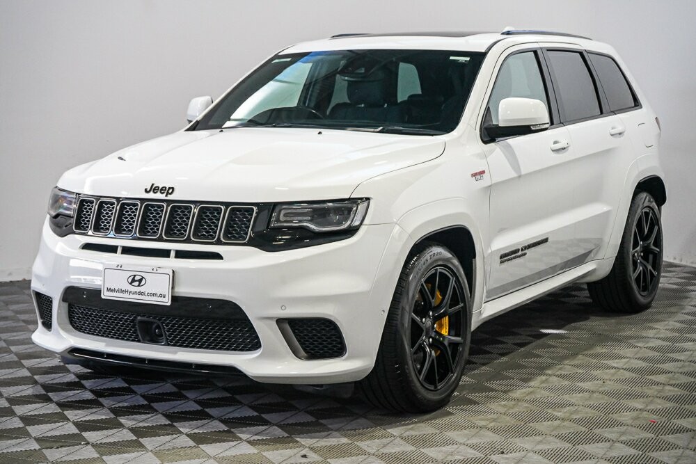 Jeep Grand Cherokee image 4