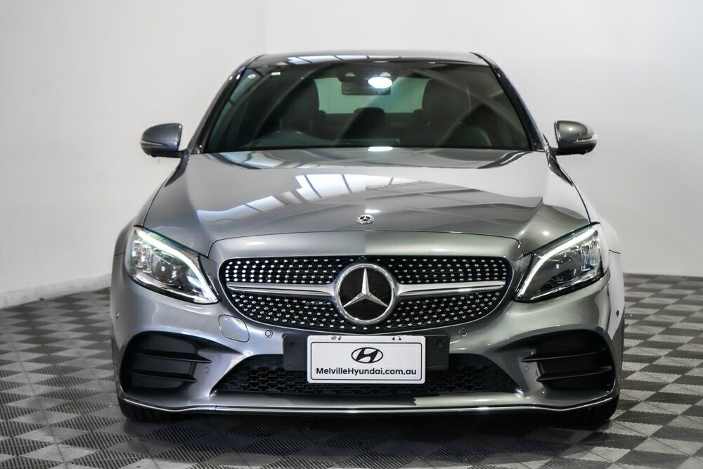 Mercedes Benz C-class image 4