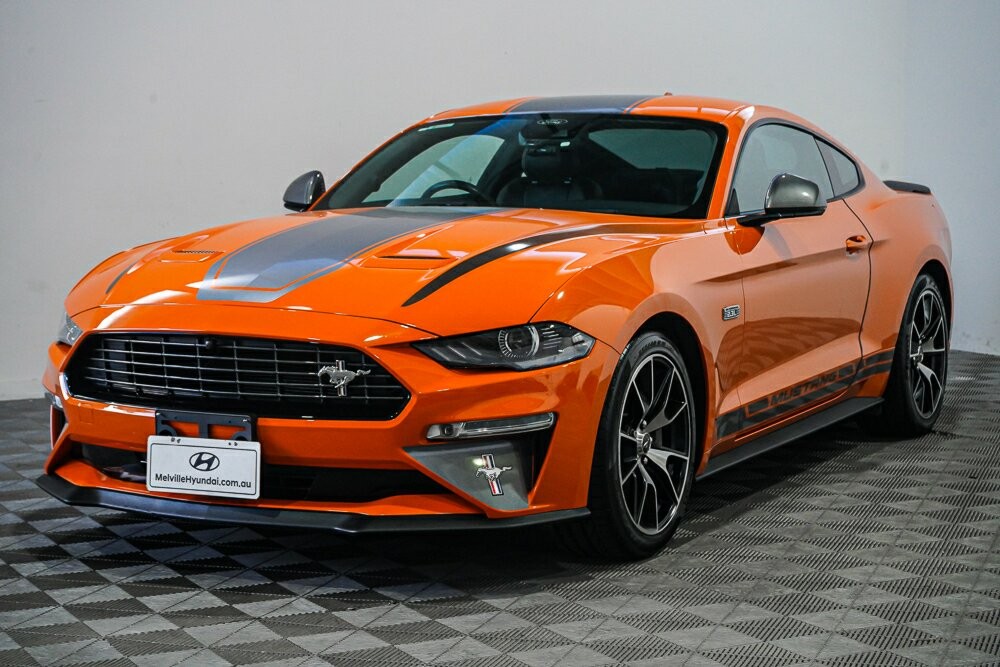 Ford Mustang image 4