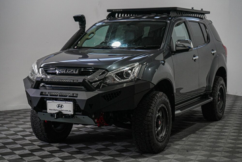 Isuzu Mu-x image 4