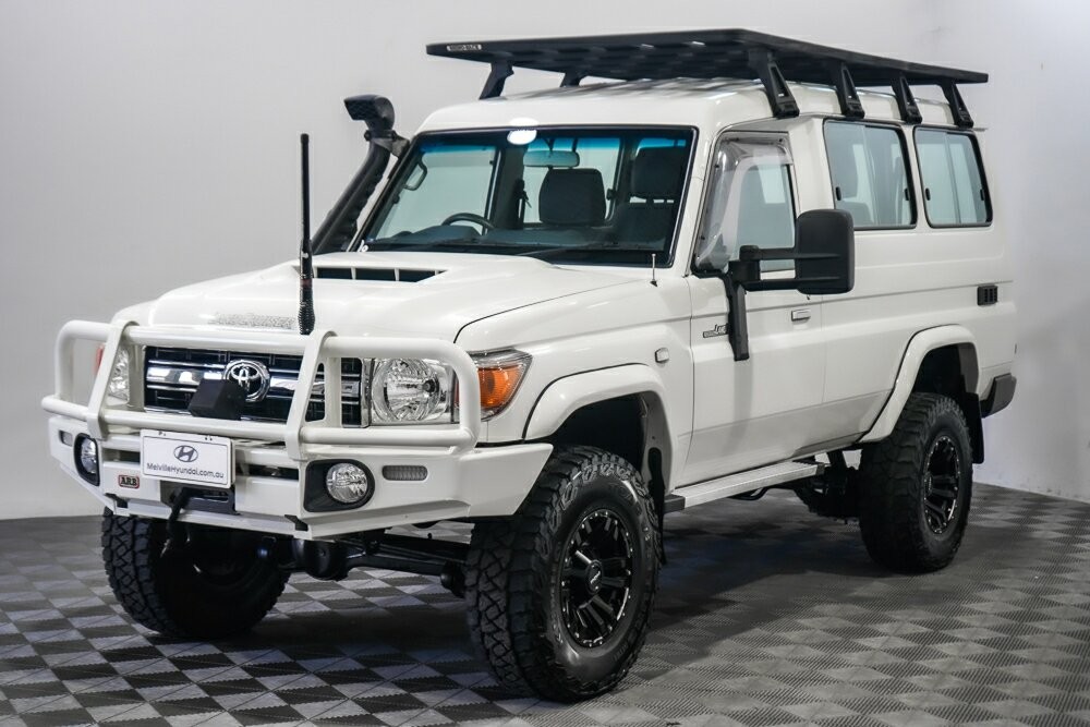 Toyota Landcruiser image 4