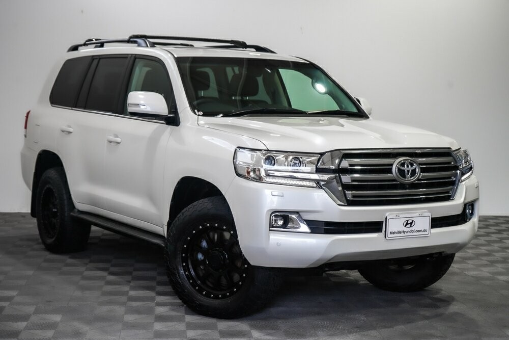 Toyota Landcruiser image 1