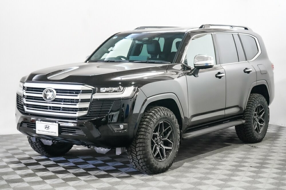 Toyota Landcruiser image 3