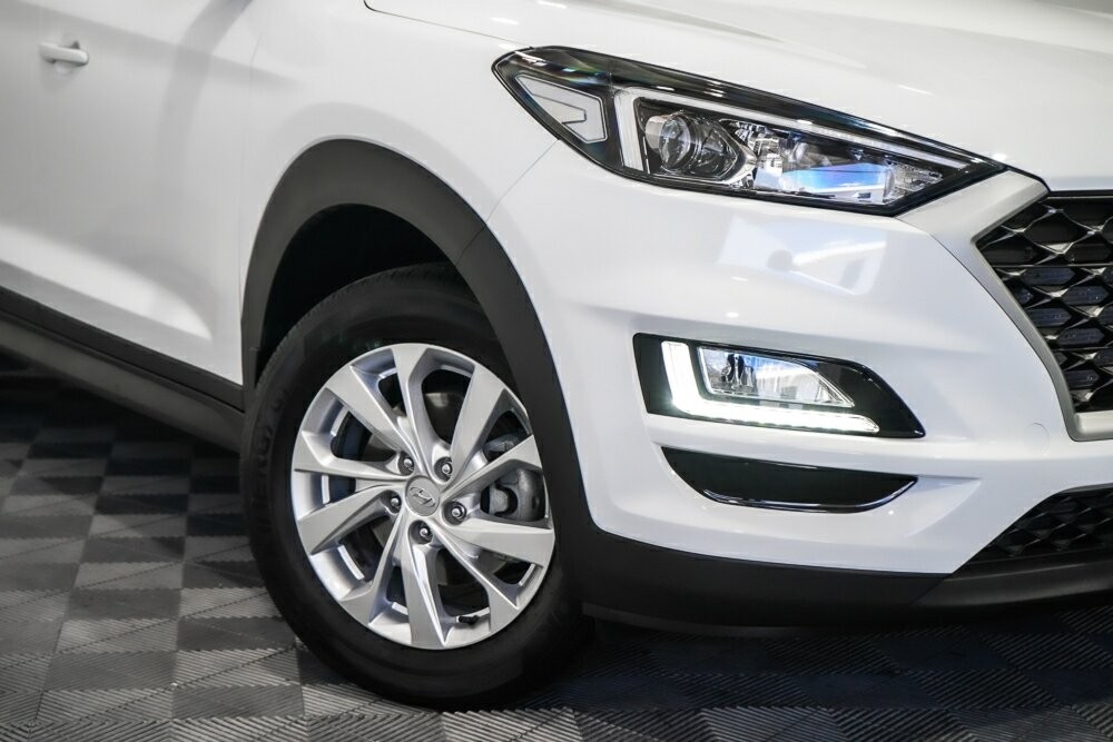 Hyundai Tucson image 2
