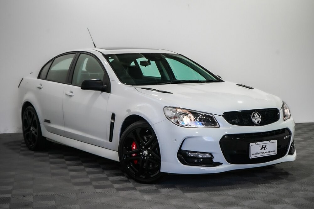 Holden Commodore image 1