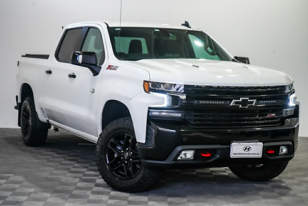 Chevrolet Silverado image 1