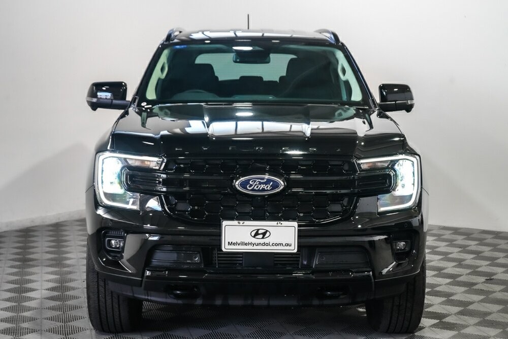 Ford Everest image 4