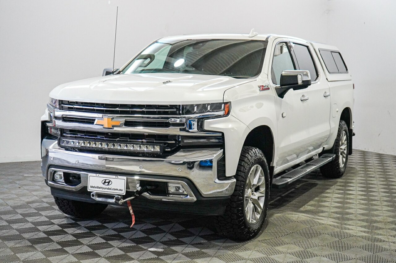 Chevrolet Silverado image 4